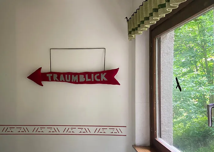 Traumblick Fuer 2 - Ortslage - Aussicht & Sonniger Balkon *